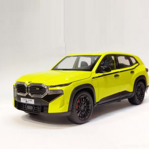 ماشین اسباب بازی فلزی بی ام و فسفری مقیاس 1:24 BMW XM_اسباب بازی